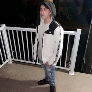 Meet your Posher, Pablosantito